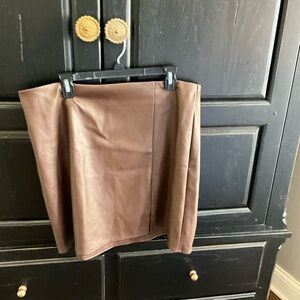 Old Navy faux leather skirt light brown SZ XL